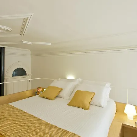 Chic&cozy - Mouzinho 85 *