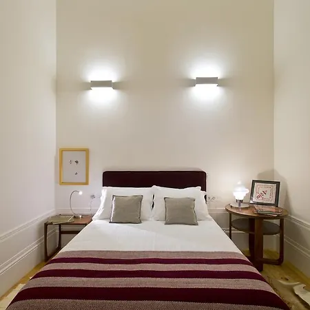 Chic&cozy - Mouzinho 85 Apartment